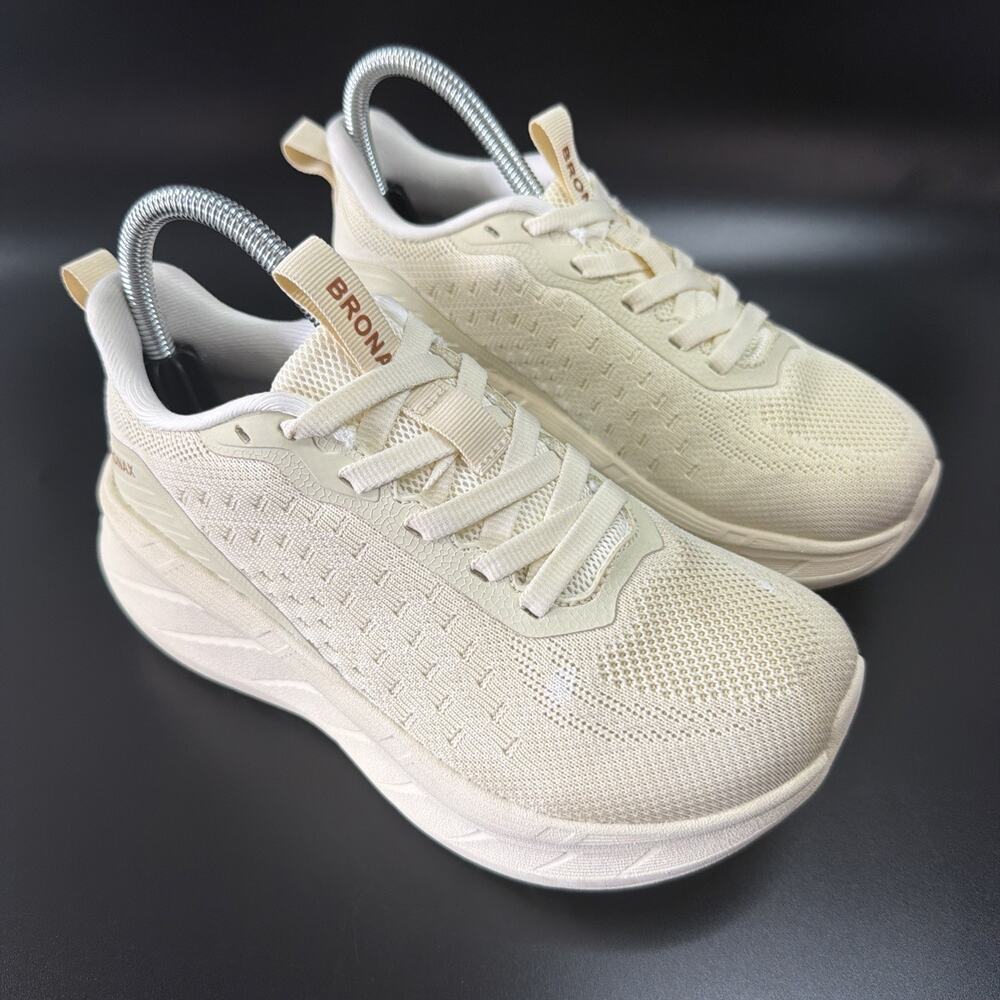 BRONAX Womens Beige Wide Toe Box Walking Sneakers Comfort Shoes Size 6 Wide
